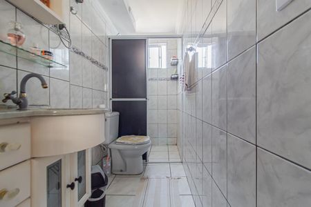Apartamento à venda com 48m², 2 quartos e 1 vaga Apartamento à venda com 48m², 2 quartos e 1 vagaBanheiro