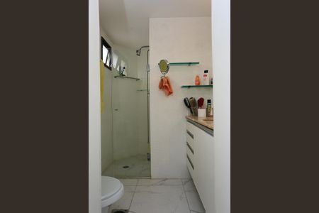 Apartamento à venda com 123m², 3 quartos e 3 vagasBanheiro da Suíte