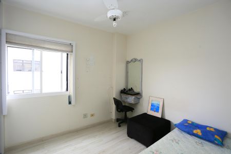 Apartamento à venda com 123m², 3 quartos e 3 vagasQuarto 2