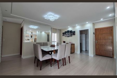 Apartamento à venda com 112m², 3 quartos e 2 vagas Apartamento à venda com 112m², 3 quartos e 2 vagasSala