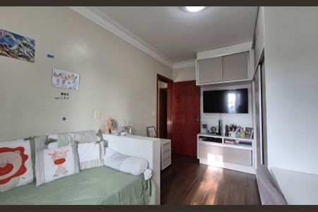 Apartamento à venda com 112m², 3 quartos e 2 vagas Apartamento à venda com 112m², 3 quartos e 2 vagasQuarto
