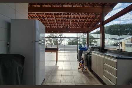 Apartamento à venda com 112m², 3 quartos e 2 vagas Apartamento à venda com 112m², 3 quartos e 2 vagasCobertura