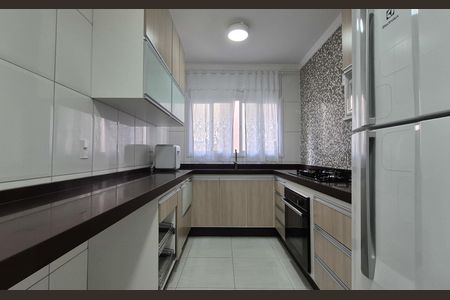 Apartamento à venda com 112m², 3 quartos e 2 vagas Apartamento à venda com 112m², 3 quartos e 2 vagasCozinha