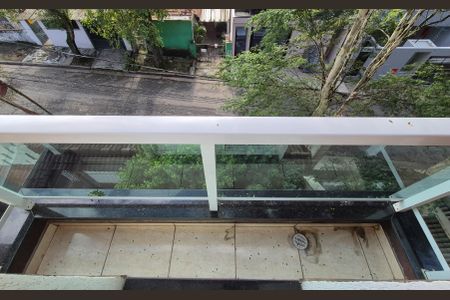 Apartamento à venda com 112m², 3 quartos e 2 vagas Apartamento à venda com 112m², 3 quartos e 2 vagasSacada