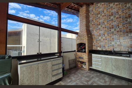 Apartamento à venda com 112m², 3 quartos e 2 vagas Apartamento à venda com 112m², 3 quartos e 2 vagasCobertura