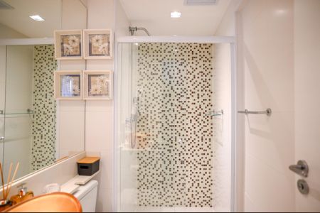 Apartamento à venda com 110m², 3 quartos e 3 vagas Apartamento à venda com 110m², 3 quartos e 3 vagasBanheiro Social