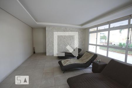 Apartamento à venda com 110m², 3 quartos e 3 vagas Apartamento à venda com 110m², 3 quartos e 3 vagasÁrea Comum - Spa