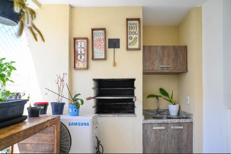 Apartamento à venda com 110m², 3 quartos e 3 vagas Apartamento à venda com 110m², 3 quartos e 3 vagasVaranda