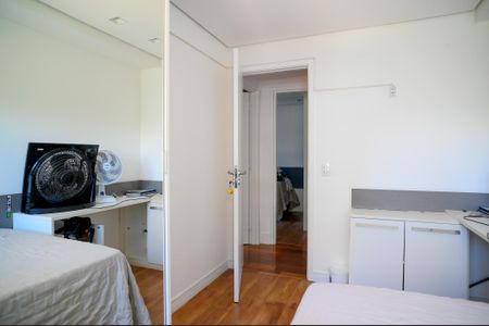 Apartamento à venda com 110m², 3 quartos e 3 vagas Apartamento à venda com 110m², 3 quartos e 3 vagasQuarto