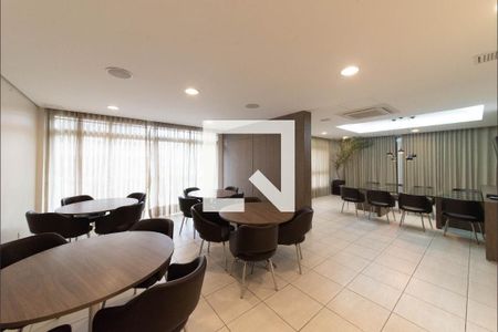 Apartamento à venda com 110m², 3 quartos e 3 vagas Apartamento à venda com 110m², 3 quartos e 3 vagasÁrea Comum - Salão de Festas