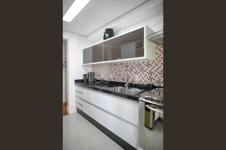 Apartamento à venda com 110m², 3 quartos e 3 vagas Apartamento à venda com 110m², 3 quartos e 3 vagasCozinha