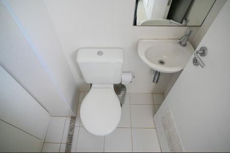 Apartamento à venda com 110m², 3 quartos e 3 vagas Apartamento à venda com 110m², 3 quartos e 3 vagasBanheiro de Serviço