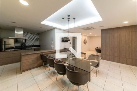 Apartamento à venda com 110m², 3 quartos e 3 vagas Apartamento à venda com 110m², 3 quartos e 3 vagasÁrea Comum - Salão de Festas
