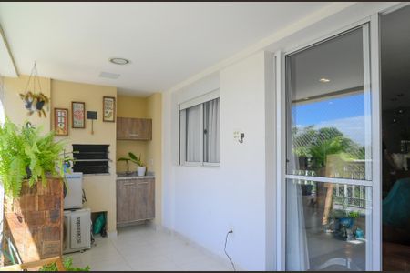 Apartamento à venda com 110m², 3 quartos e 3 vagas Apartamento à venda com 110m², 3 quartos e 3 vagasVaranda