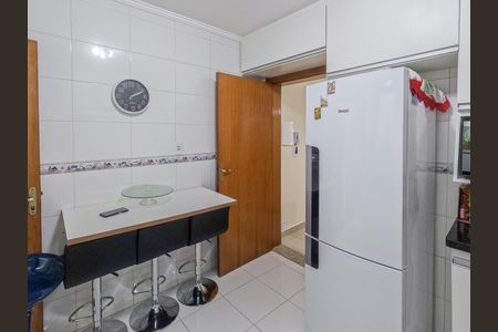 Casa de condomínio à venda com 103m², 2 quartos e 2 vagas Casa de condomínio à venda com 103m², 2 quartos e 2 vagasCozinha