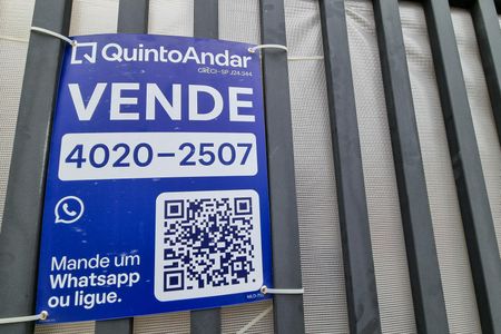 Casa à venda com 97m², 2 quartos e 2 vagas Casa à venda com 97m², 2 quartos e 2 vagasPlaca