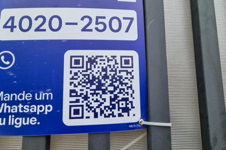 Casa à venda com 97m², 2 quartos e 2 vagas Casa à venda com 97m², 2 quartos e 2 vagasPlaca