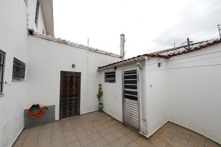 Casa à venda com 97m², 2 quartos e 2 vagas Casa à venda com 97m², 2 quartos e 2 vagasQuintal