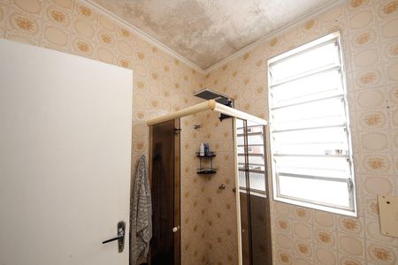 Casa à venda com 97m², 2 quartos e 2 vagas Casa à venda com 97m², 2 quartos e 2 vagasBanheiro