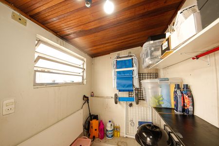 Casa à venda com 97m², 2 quartos e 2 vagas Casa à venda com 97m², 2 quartos e 2 vagasDispensa