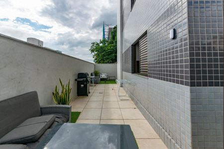 Apartamento à venda com 157m², 3 quartos e 2 vagas Apartamento à venda com 157m², 3 quartos e 2 vagasÁrea externa privativa