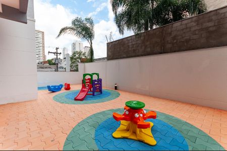 Apartamento à venda com 29m², 1 quarto e sem vaga Apartamento à venda com 29m², 1 quarto e sem vagaÁrea Comum - Playground