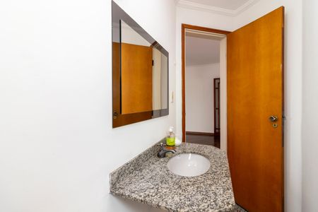 Apartamento para alugar com 130m², 3 quartos e 2 vagas Apartamento para alugar com 130m², 3 quartos e 2 vagasLavabo