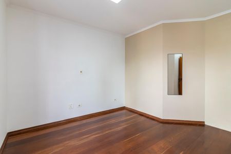 Apartamento para alugar com 130m², 3 quartos e 2 vagas Apartamento para alugar com 130m², 3 quartos e 2 vagasSuíte 1