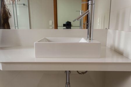 Casa à venda com 399m², 4 quartos e 6 vagas Casa à venda com 399m², 4 quartos e 6 vagasBanheiro da Suíte 3