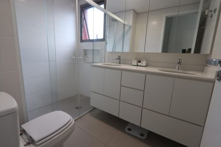 Apartamento à venda com 120m², 3 quartos e 2 vagasBanheiro da Suíte 1