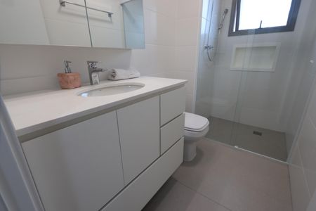 Apartamento à venda com 120m², 3 quartos e 2 vagasBanheiro da Suíte 3