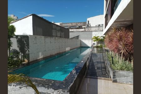 Apartamento à venda com 120m², 3 quartos e 2 vagasÁrea comum - Piscina
