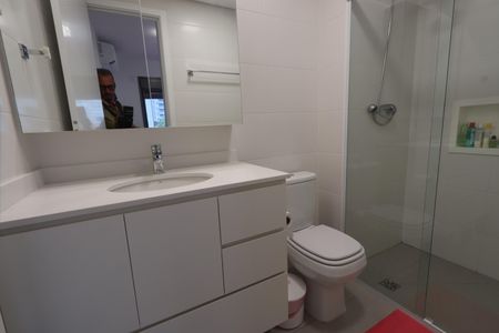 Apartamento à venda com 120m², 3 quartos e 2 vagasBanheiro da Suíte 2