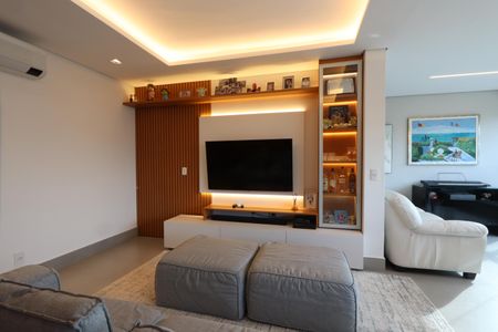 Apartamento à venda com 120m², 3 quartos e 2 vagasSala