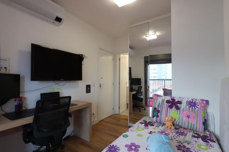 Apartamento à venda com 120m², 3 quartos e 2 vagasSuíte 2