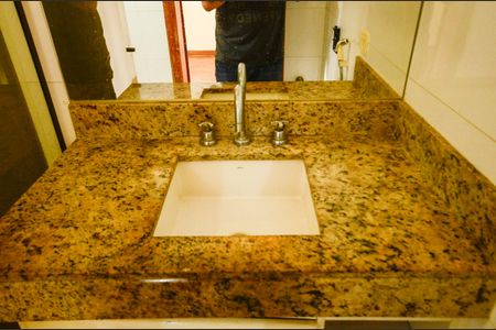 Apartamento à venda com 126m², 3 quartos e 1 vagaBanheiro/Suíte 1