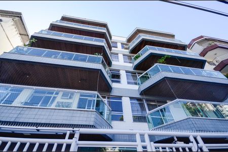 Apartamento à venda com 126m², 3 quartos e 1 vagaFachada