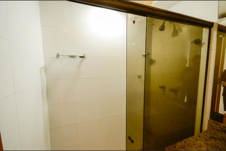 Apartamento à venda com 126m², 3 quartos e 1 vagaBanheiro/Suíte 1