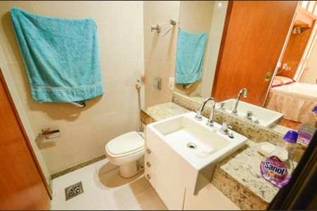 Apartamento à venda com 126m², 3 quartos e 1 vagaBanheiro/Suíte 2