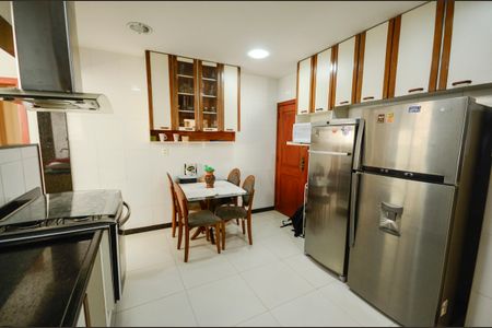 Apartamento à venda com 126m², 3 quartos e 1 vagaCozinha