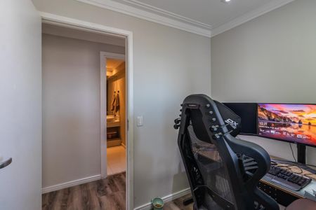 Apartamento à venda com 105m², 4 quartos e 2 vagasQuarto 1/Escritório