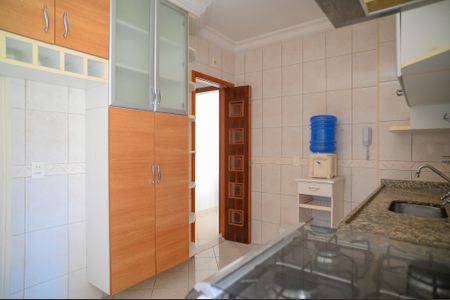 Apartamento à venda com 72m², 2 quartos e 1 vagaCozinha