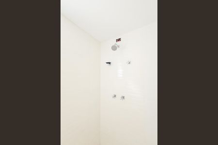 Apartamento para alugar com 117m², 3 quartos e 2 vagas Apartamento para alugar com 117m², 3 quartos e 2 vagasBanheiro da suíte 2