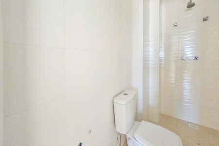 Apartamento para alugar com 117m², 3 quartos e 2 vagas Apartamento para alugar com 117m², 3 quartos e 2 vagasBanheiro