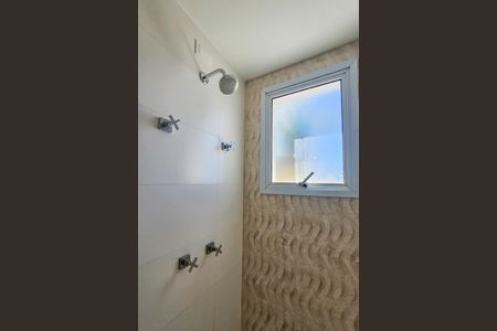 Apartamento para alugar com 117m², 3 quartos e 2 vagas Apartamento para alugar com 117m², 3 quartos e 2 vagasBanheiro da suíte 1