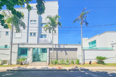 Apartamento para alugar com 117m², 3 quartos e 2 vagas Apartamento para alugar com 117m², 3 quartos e 2 vagasFachada