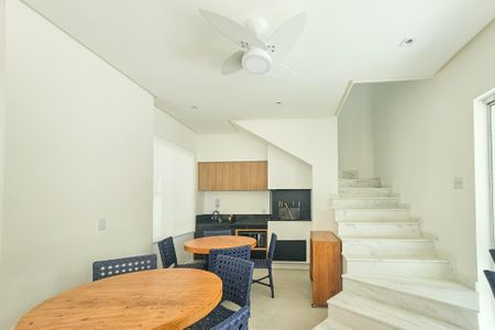 Apartamento para alugar com 117m², 3 quartos e 2 vagas Apartamento para alugar com 117m², 3 quartos e 2 vagasÁrea de Lazer