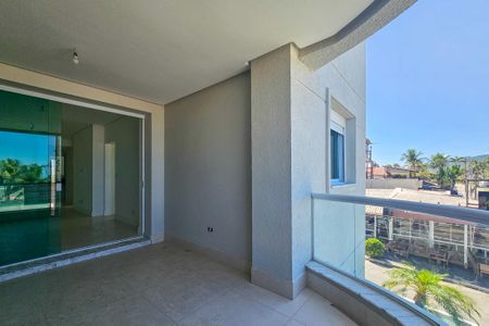 Apartamento para alugar com 117m², 3 quartos e 2 vagas Apartamento para alugar com 117m², 3 quartos e 2 vagasVaranda