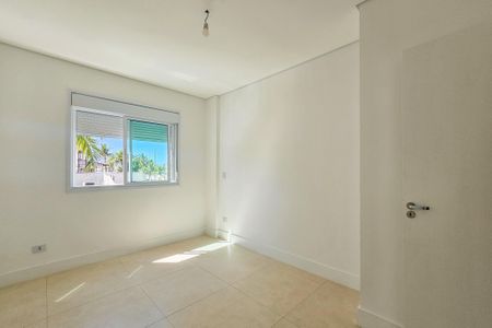 Apartamento para alugar com 117m², 3 quartos e 2 vagas Apartamento para alugar com 117m², 3 quartos e 2 vagasSuíte 2