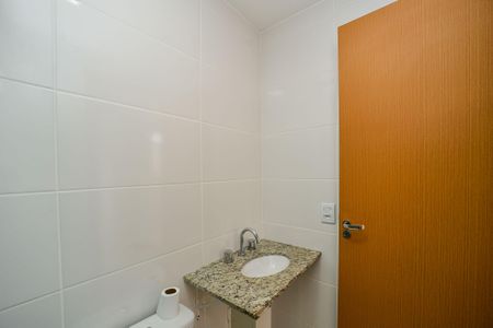 Apartamento à venda com 50m², 2 quartos e 1 vaga Apartamento à venda com 50m², 2 quartos e 1 vagaBanheiro